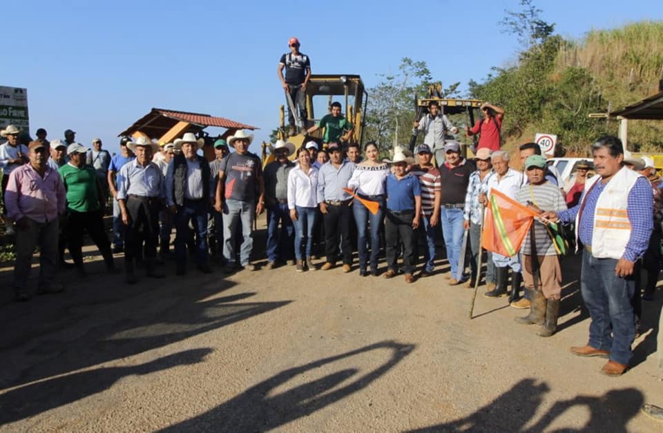 Comunicación Social.   ¡TECPATÁN VIVE!